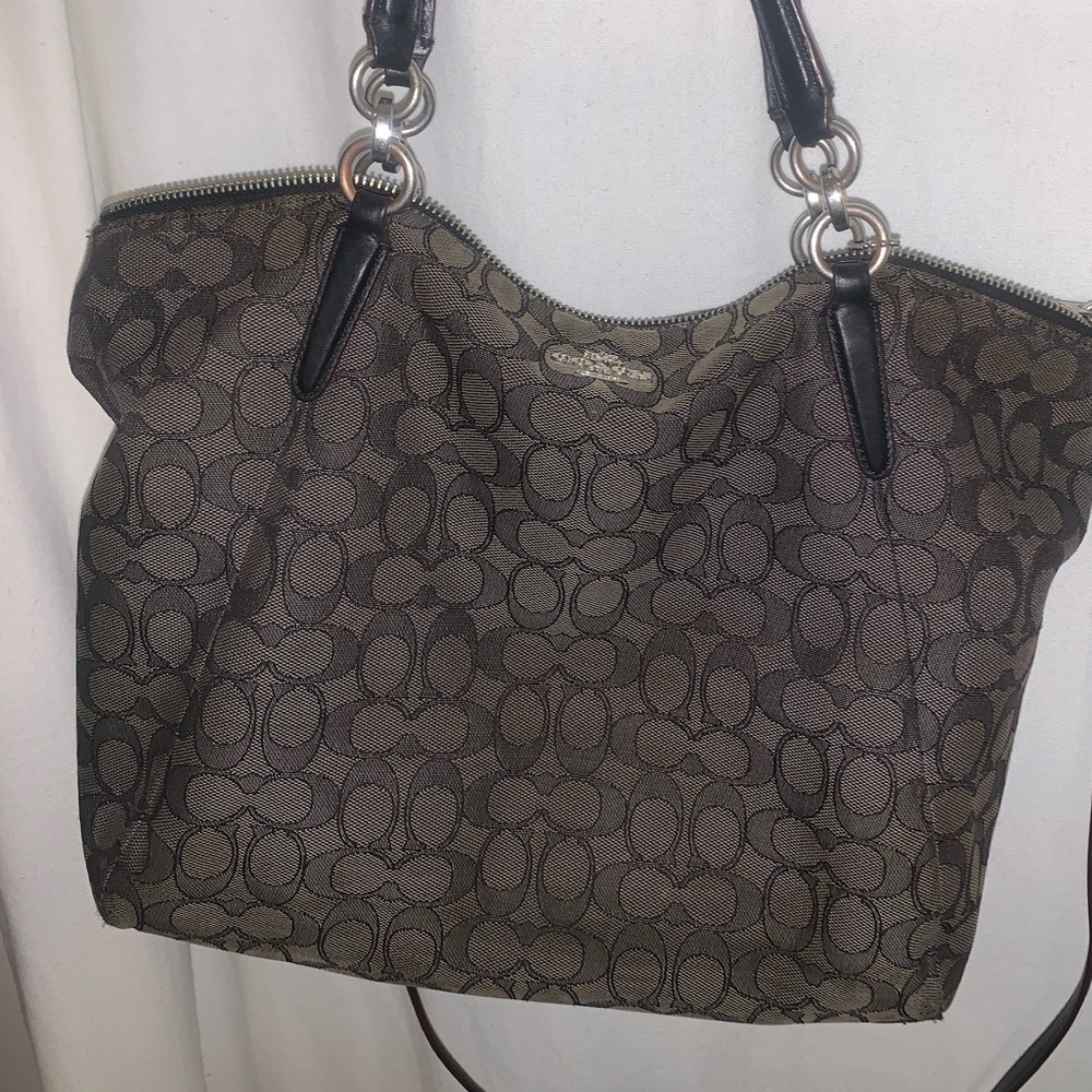 Black & Grey Coach Purse With Cross Body Strap
